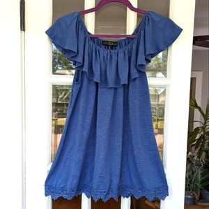 Sleeveless ruffle top